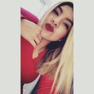 Meet your Posher, Liliana